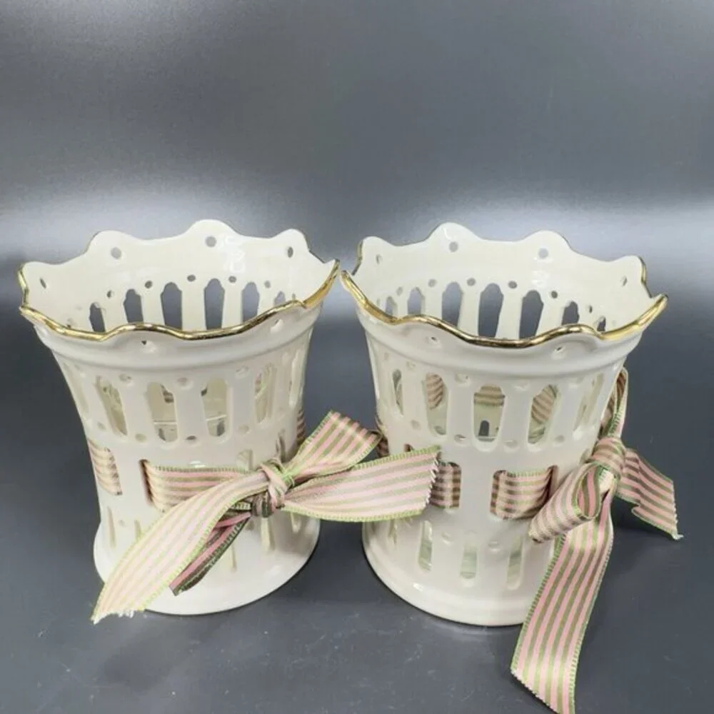 Lenox Great Giftables Pierced Porcelain Votive With‎ Ribbon And Gold Trim Set 2